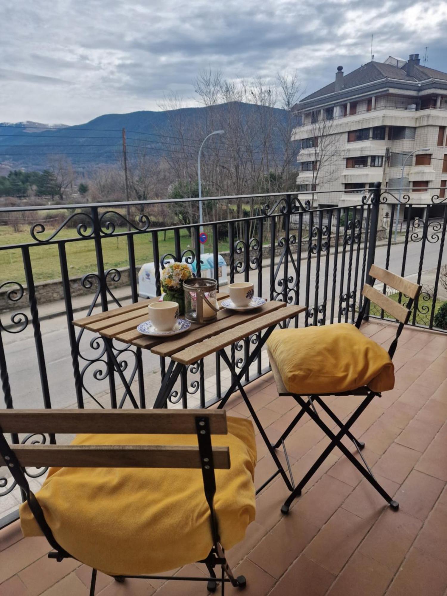 Valdi-Biescas Apartment Exterior photo